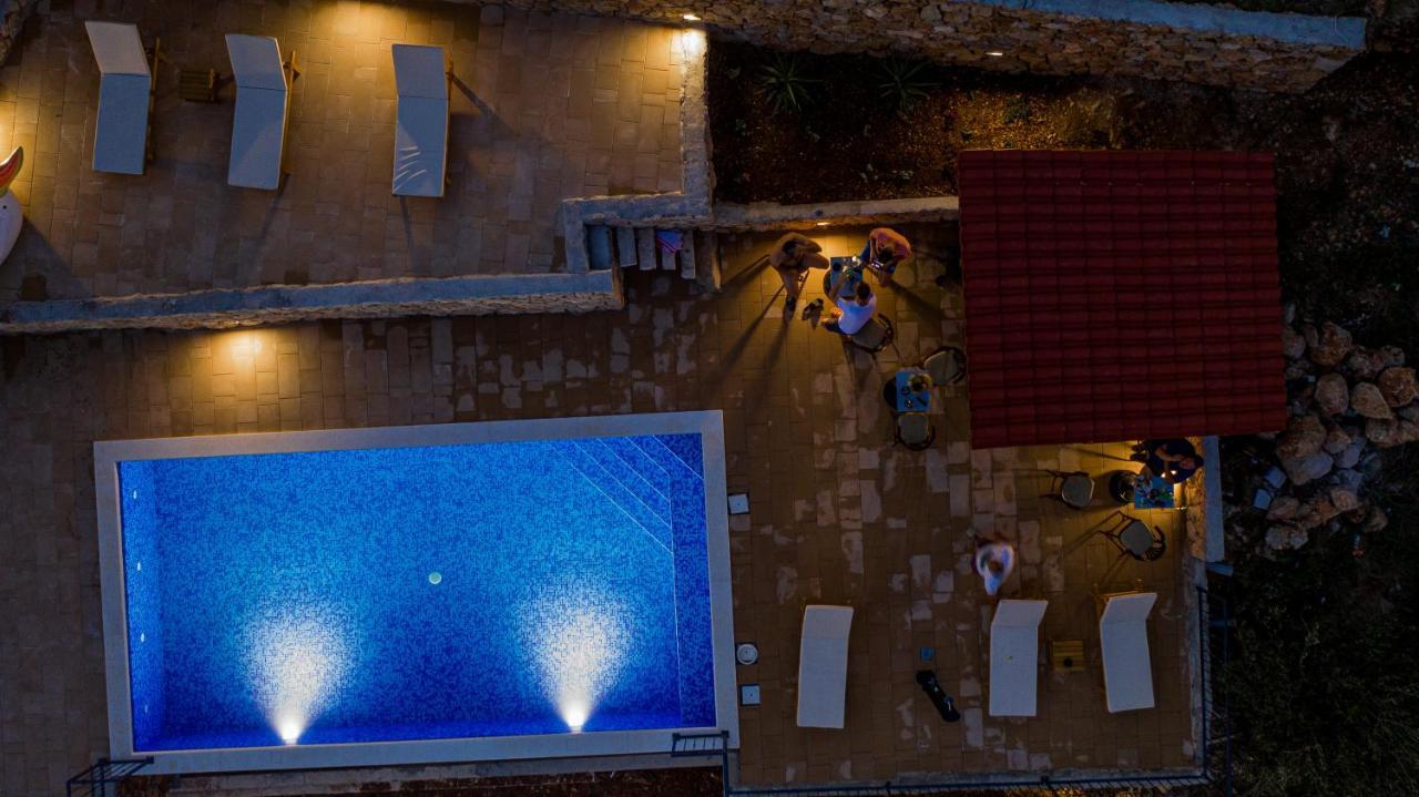 Exclusive Villa Almissa With Swimming Pool And Sea View Lokva Rogoznica Exteriér fotografie