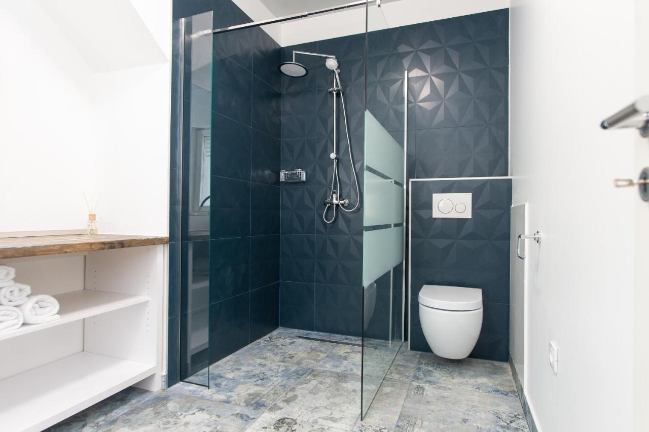 Exclusive Villa Almissa With Swimming Pool And Sea View Lokva Rogoznica Exteriér fotografie