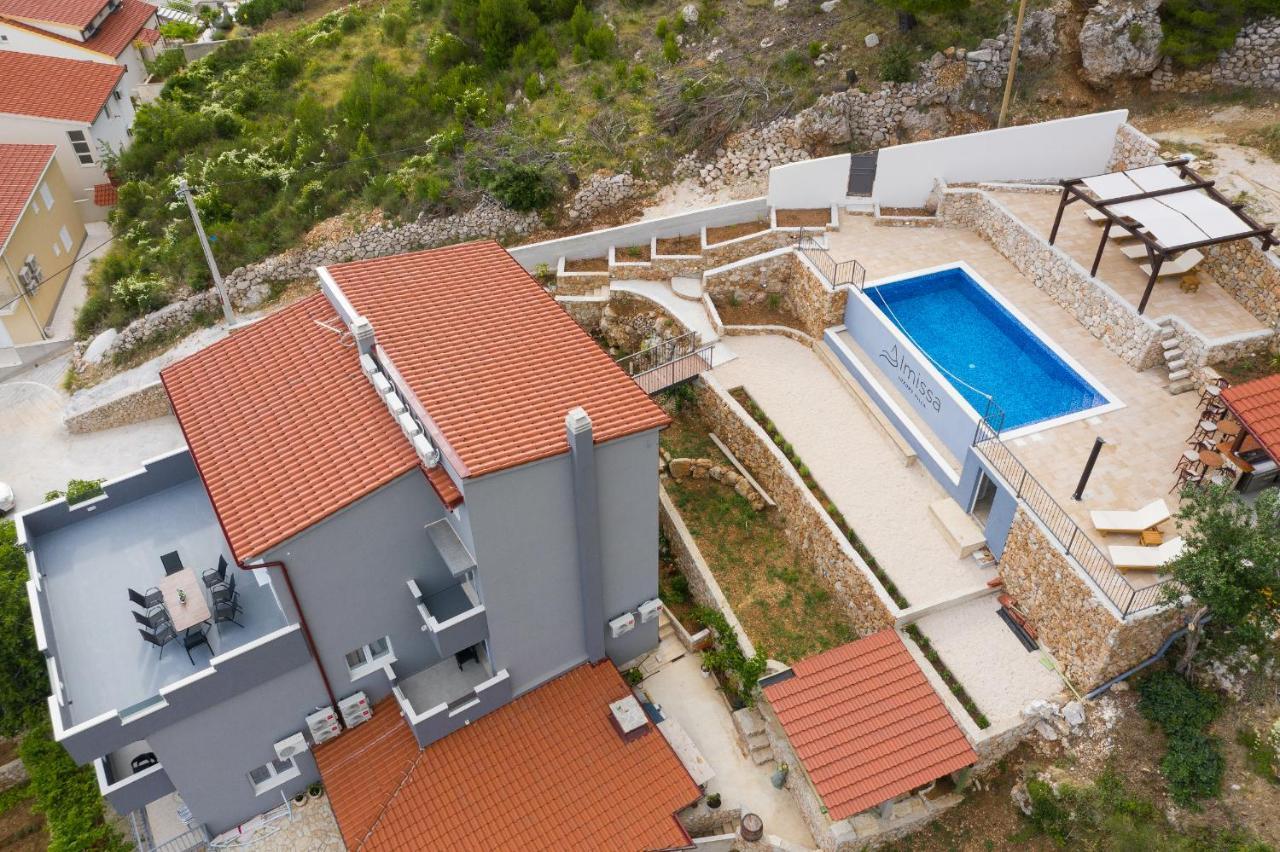 Exclusive Villa Almissa With Swimming Pool And Sea View Lokva Rogoznica Exteriér fotografie