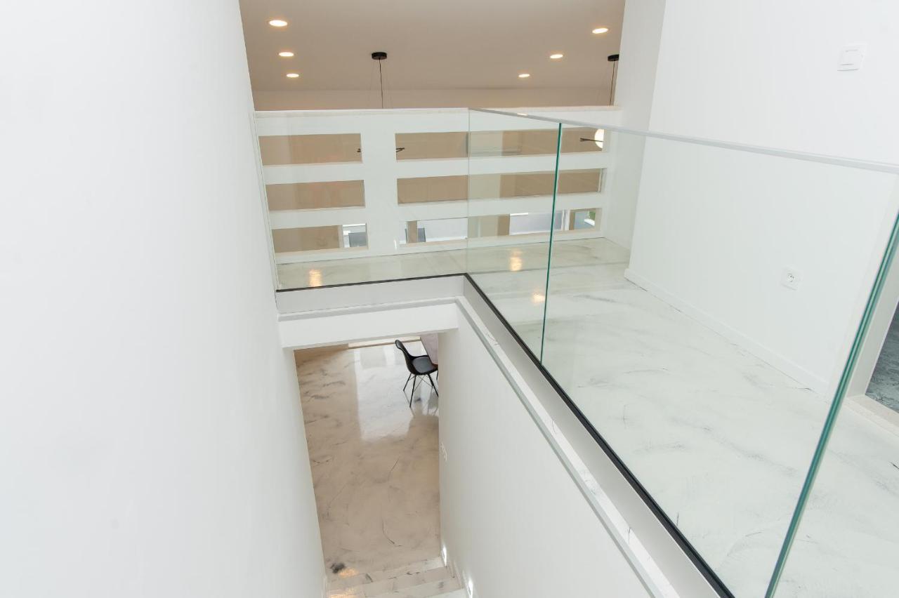 Exclusive Villa Almissa With Swimming Pool And Sea View Lokva Rogoznica Exteriér fotografie
