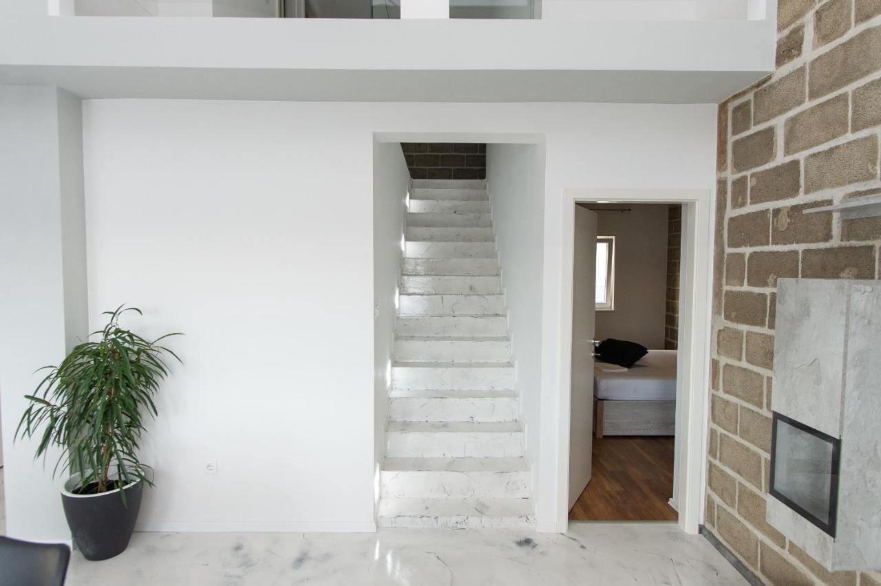 Exclusive Villa Almissa With Swimming Pool And Sea View Lokva Rogoznica Exteriér fotografie